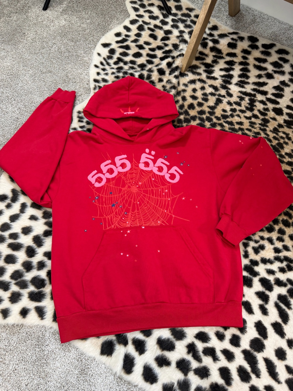 Sp5der Worldwide Red Angel Number
555 Hoodie Men’s Sz L
